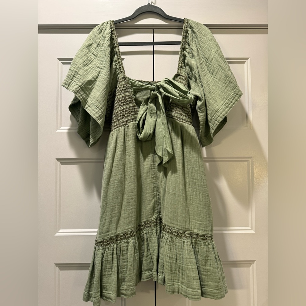 Free People bow tie back dress